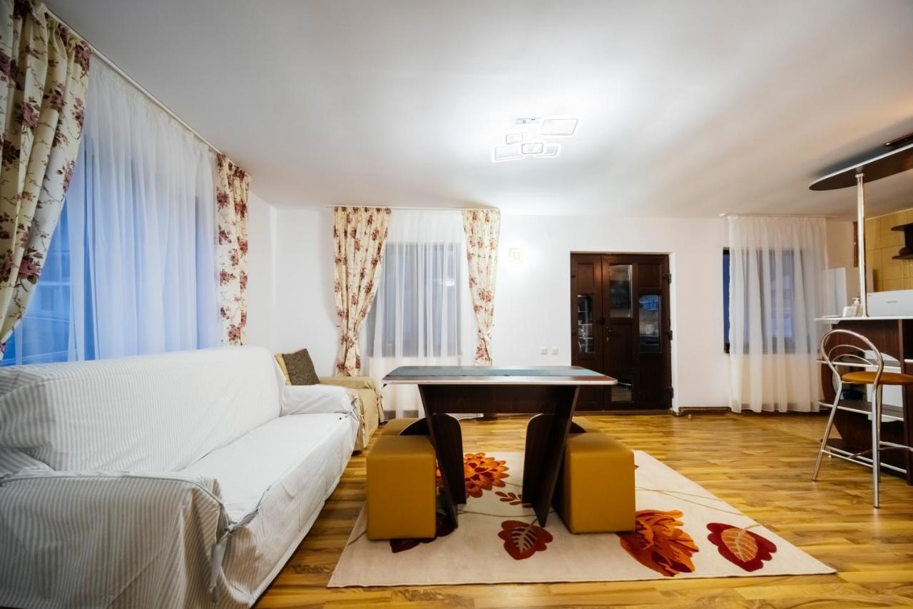 Villa Casa Valeria Voroneț Extérieur photo